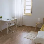 Rent 6 bedroom apartment in Porto