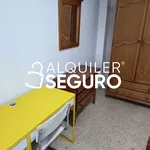 Alquilo 3 dormitorio apartamento de 70 m² en Seville