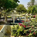 Rent 2 bedroom house of 176 m² in Dubai