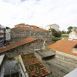 Rent 1 bedroom apartment in Porto