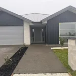 Rent 4 bedroom house in Christchurch