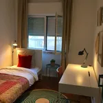 Rent 4 bedroom apartment in Lisbon