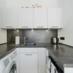 Rent 1 bedroom apartment of 28 m² in Berlin