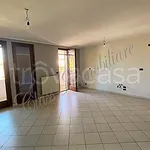 Rent 3 bedroom apartment of 90 m² in Goito