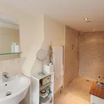 Rent 3 bedroom apartment in East Midlands