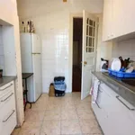 Rent a room in lisbon