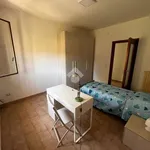 Affitto 2 camera appartamento di 25 m² in Naples