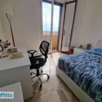 Rent 3 bedroom apartment of 75 m² in Milan