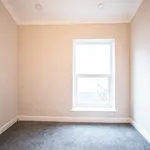 Rent 3 bedroom house in Hull