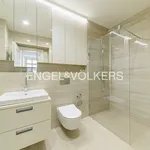 Rent 2 bedroom apartment of 39 m² in Capital City of Prague