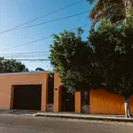 Rent 3 bedroom house of 526 m² in Mérida