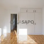 Rent 3 bedroom house of 185 m² in Lisbon