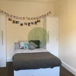 Rent 5 bedroom house in Leeds