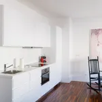 Miete 2 Schlafzimmer wohnung von 915 m² in vienna