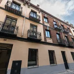 Rent 1 bedroom apartment of 45 m² in Madrid