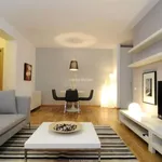 Rent 3 bedroom apartment of 87 m² in Bucuresti