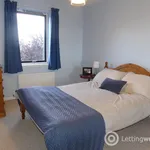 Rent 2 bedroom flat in Aberdeen