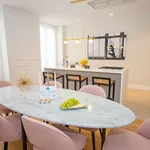 Rent 3 bedroom apartment of 202 m² in madrid