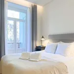 Rent 2 bedroom apartment of 130 m² in lisbon