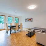 Miete 3 Schlafzimmer wohnung von 122 m² in Berlin