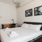 Rent 4 bedroom apartment of 50 m² in Milan