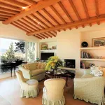 Rent 5 bedroom house of 150 m² in Roma