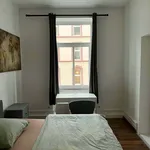 Rent a room of 100 m² in Frankfurt am Main