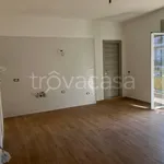 Rent 2 bedroom apartment of 50 m² in Napoli