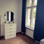 Rent a room of 100 m² in berlin