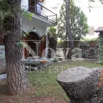 Rent 4 bedroom house of 250 m² in Drosia