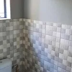 Rent 2 bedroom apartment of 76 m² in Pretoria