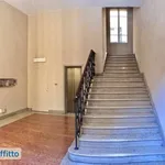 Affitto 3 camera appartamento di 93 m² in Bologna