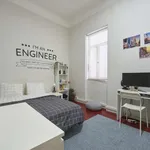 Rent a room in lisbon