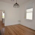 Rent 3 bedroom house in Sandy Bay