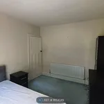 Rent 2 bedroom house in West Midlands