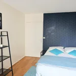  appartement avec 4 chambre(s) en location à Paris