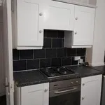 Rent 4 bedroom house in Yorkshire And The Humber