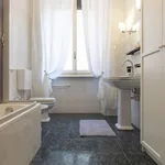 Rent a room in turin