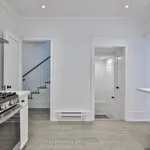 5 bedroom house of 7857 sq. ft in Toronto (Rosedale-Moore Park)