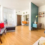 Rent 2 bedroom apartment of 95 m² in Lisbon