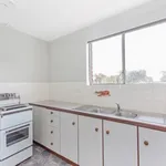 Rent 4 bedroom apartment in Shoalwater