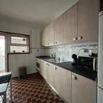 Rent a room of 120 m² in Vila Nova de Gaia