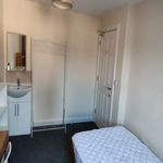 Rent 5 bedroom flat in West Midlands