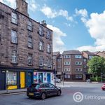 Rent 3 bedroom flat in Edinburgh