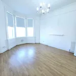 Rent 2 bedroom flat in Paisley