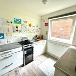 Rent 2 bedroom apartment in Manchester