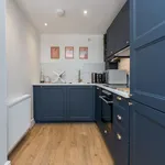 Rent 1 bedroom apartment of 603 m² in Bath