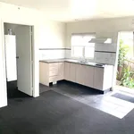 Rent 1 bedroom apartment in Kaipātiki