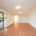 Rent 6 bedroom house in Springfield Lakes