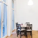 Rent 1 bedroom apartment of 52 m² in Dusseldorf